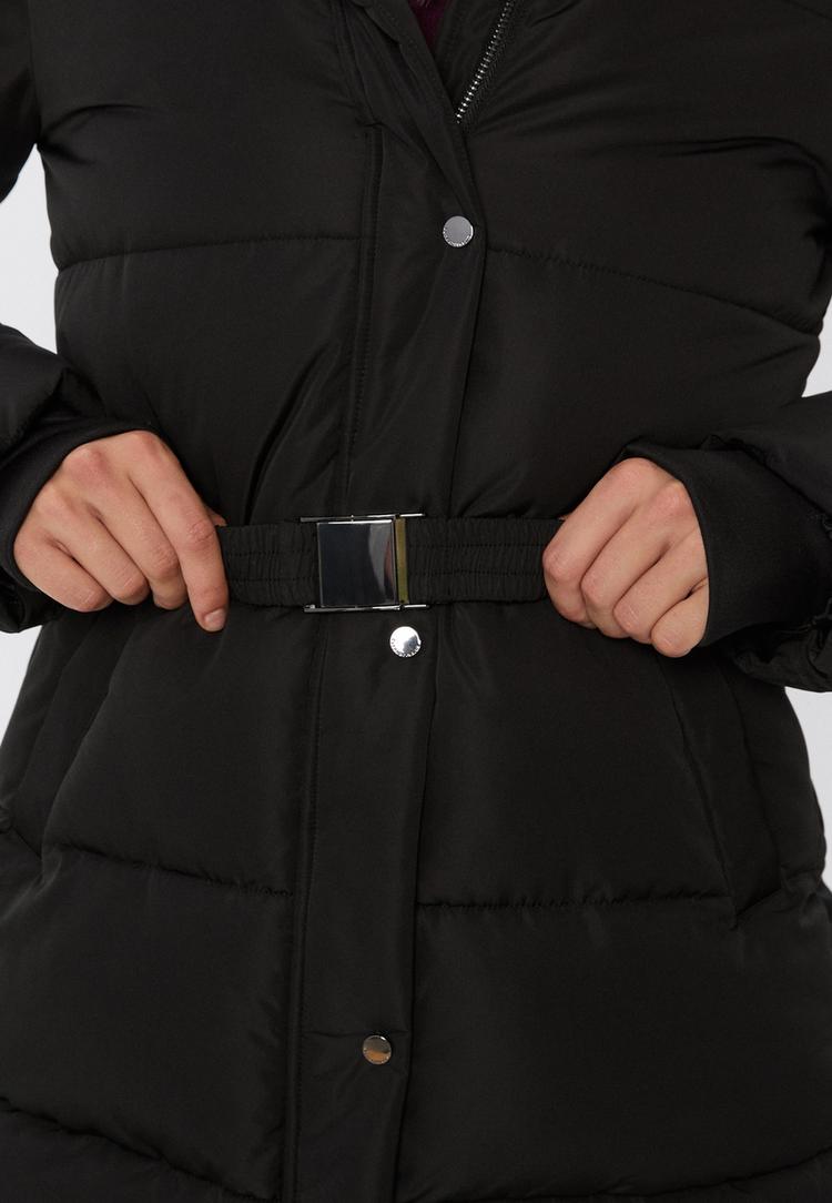 abrigo padding entallado