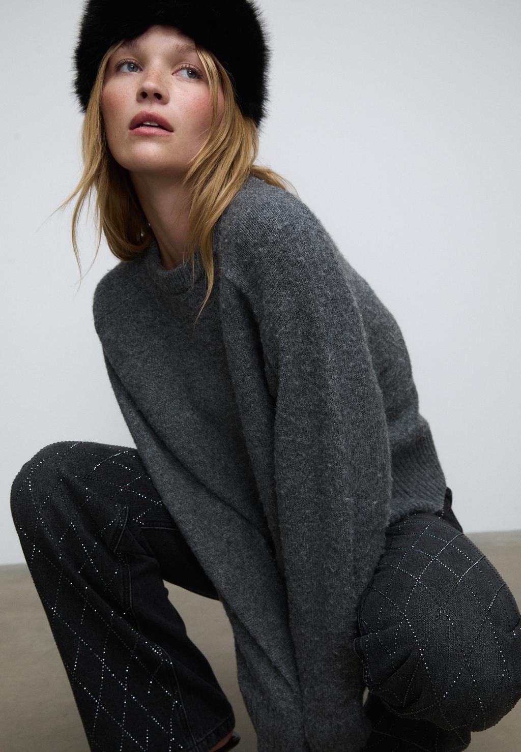 Дънки с диамантени блясъци