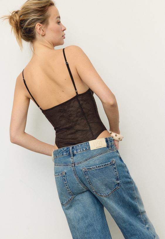 body bretelles dentelle