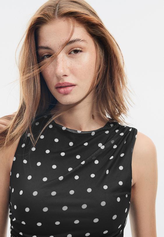 vestido midi com estampado de bolinhas l02392022
