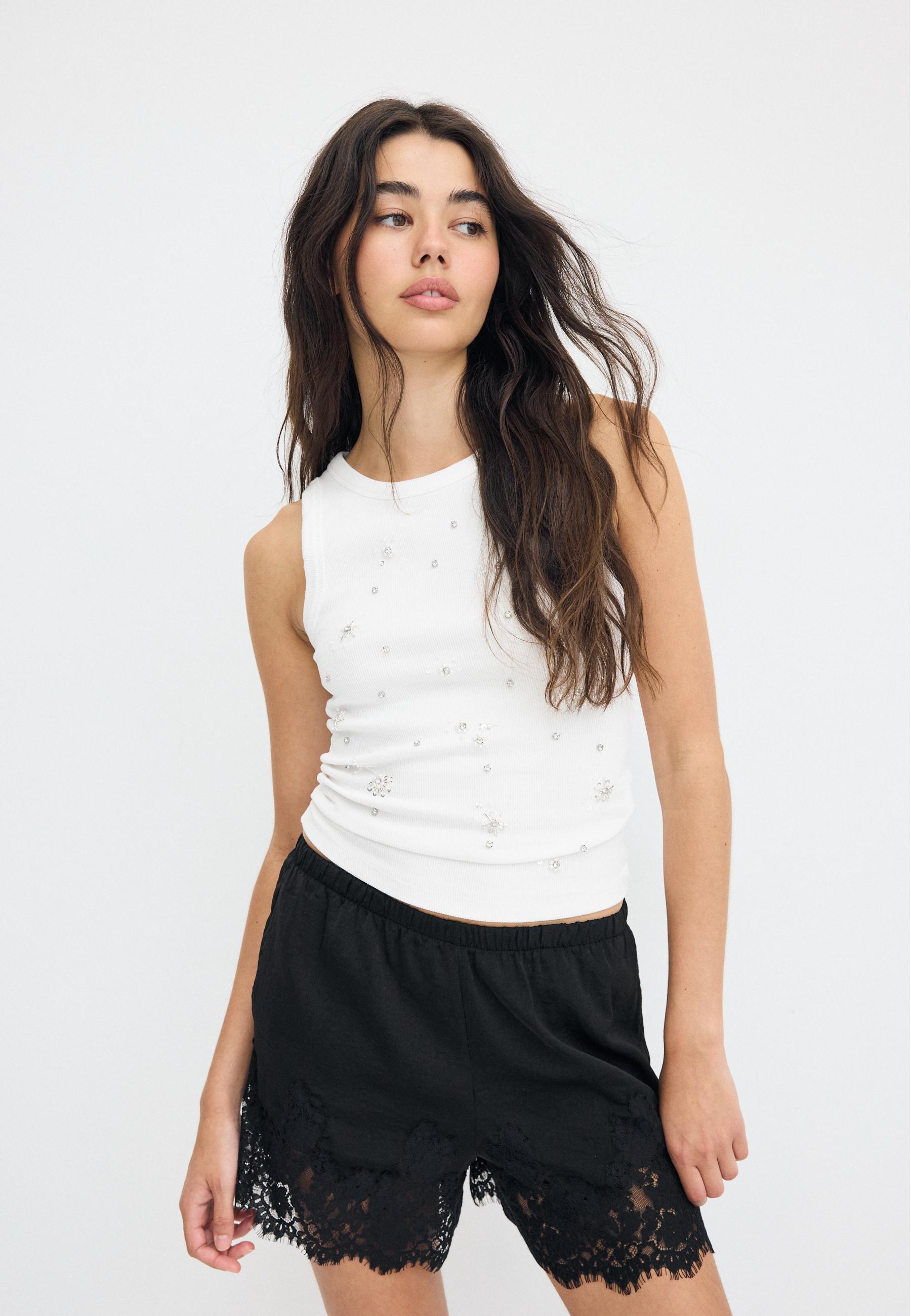 Satin lace shorts — Black