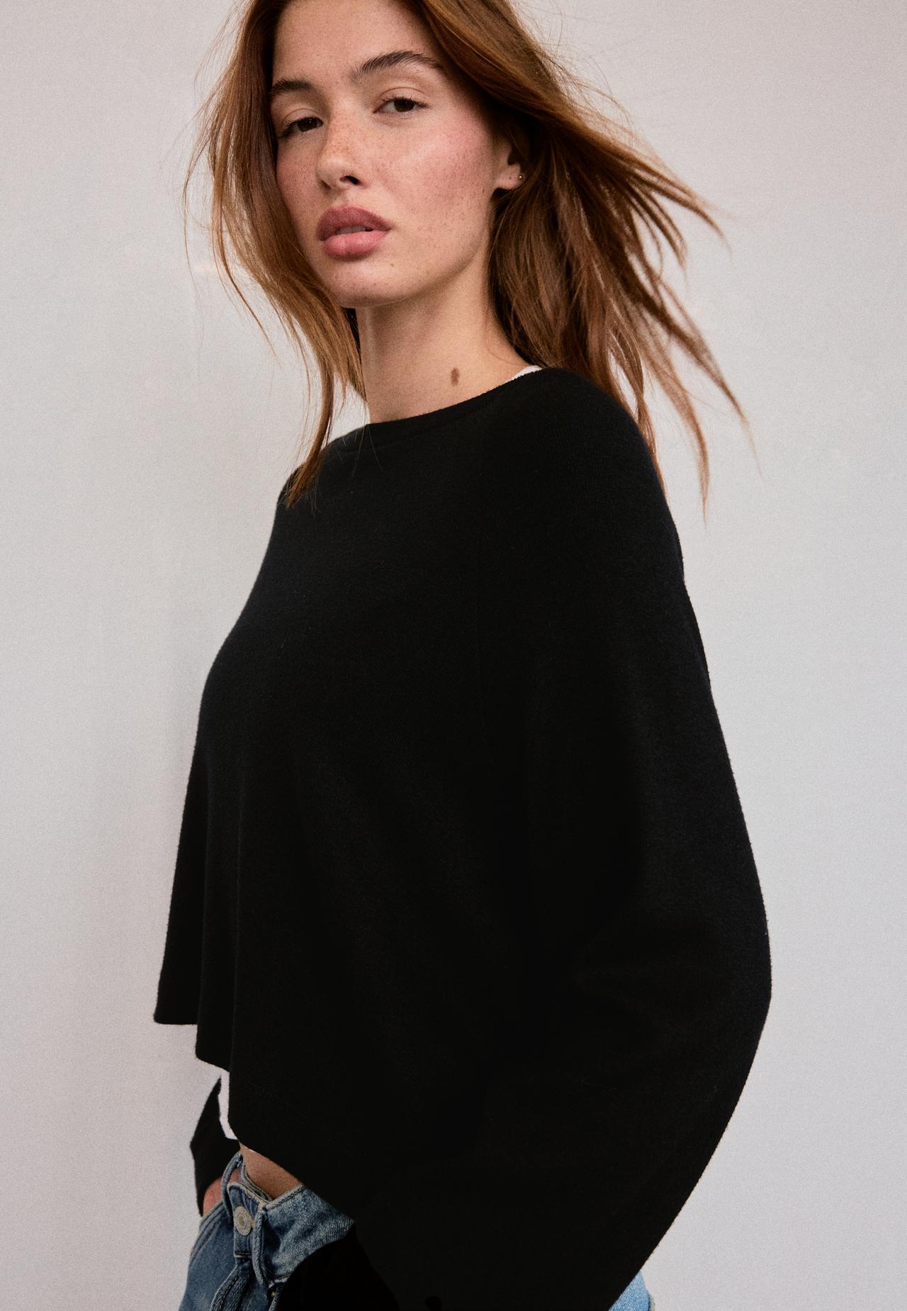 Raglan sleeve jumper — Black