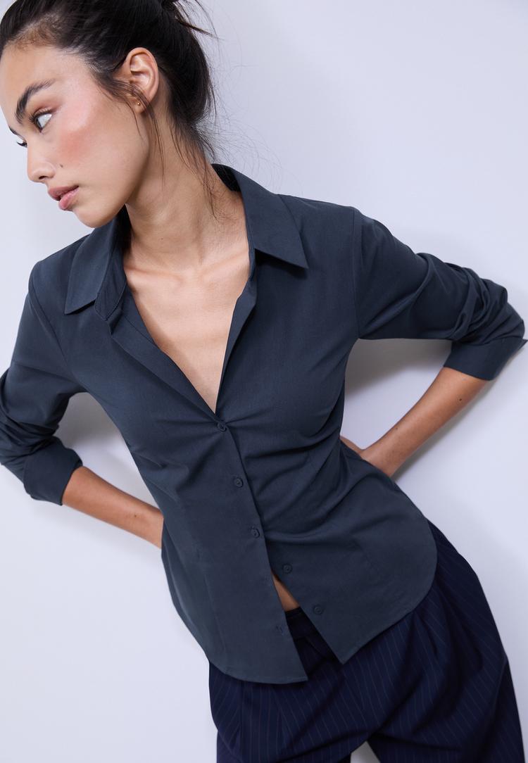 camisa basica fitted