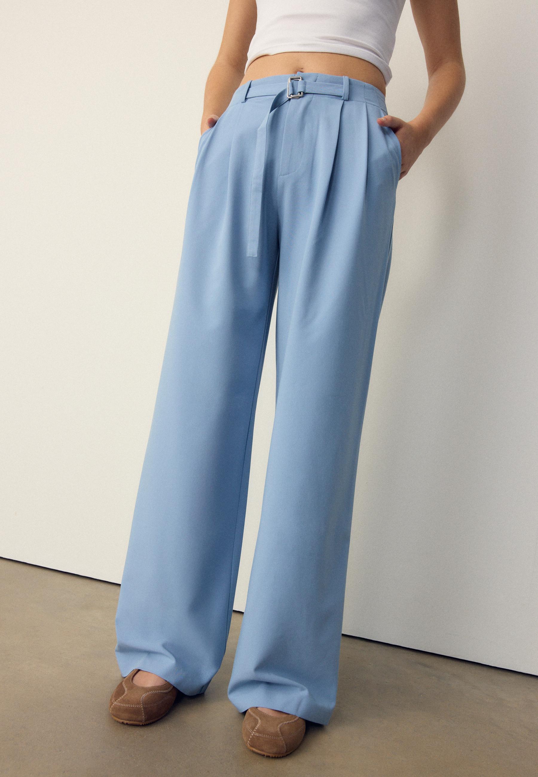 Wide-leg trousers with buckle detail — Sky blue