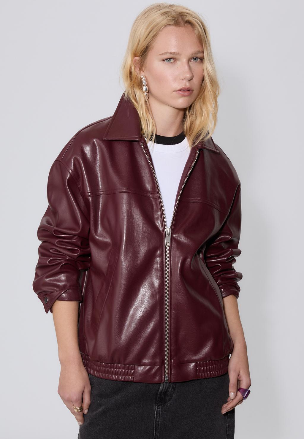 Oversized jack met leereffect
