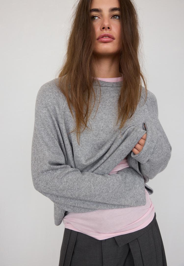 Raglan sleeve jumper — Charcoal Grey