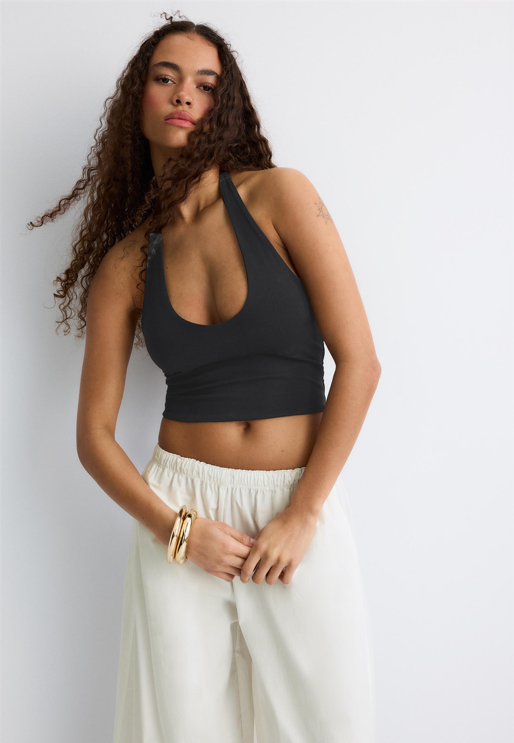 Halter crop top — Black