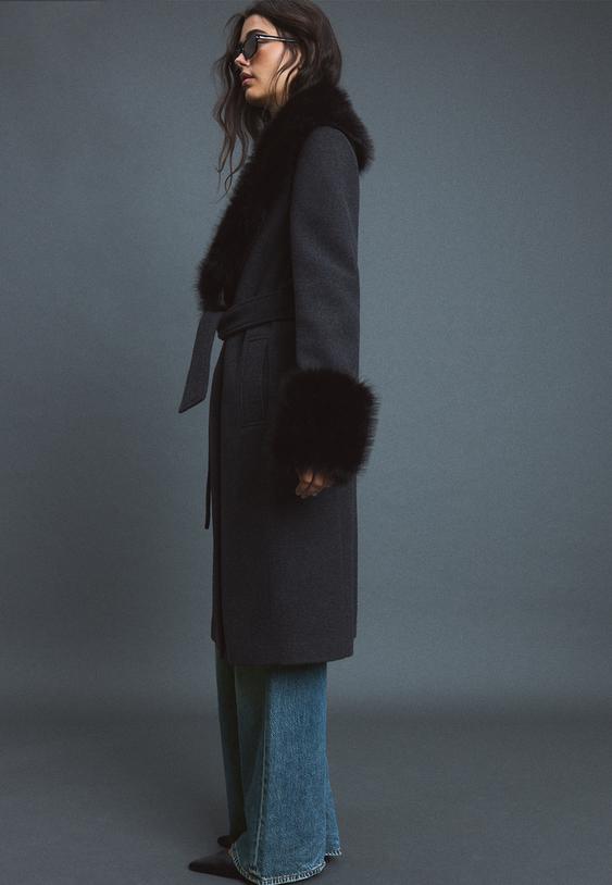 Stradivarius Midi Coat With Fur Collar Dark Grey M