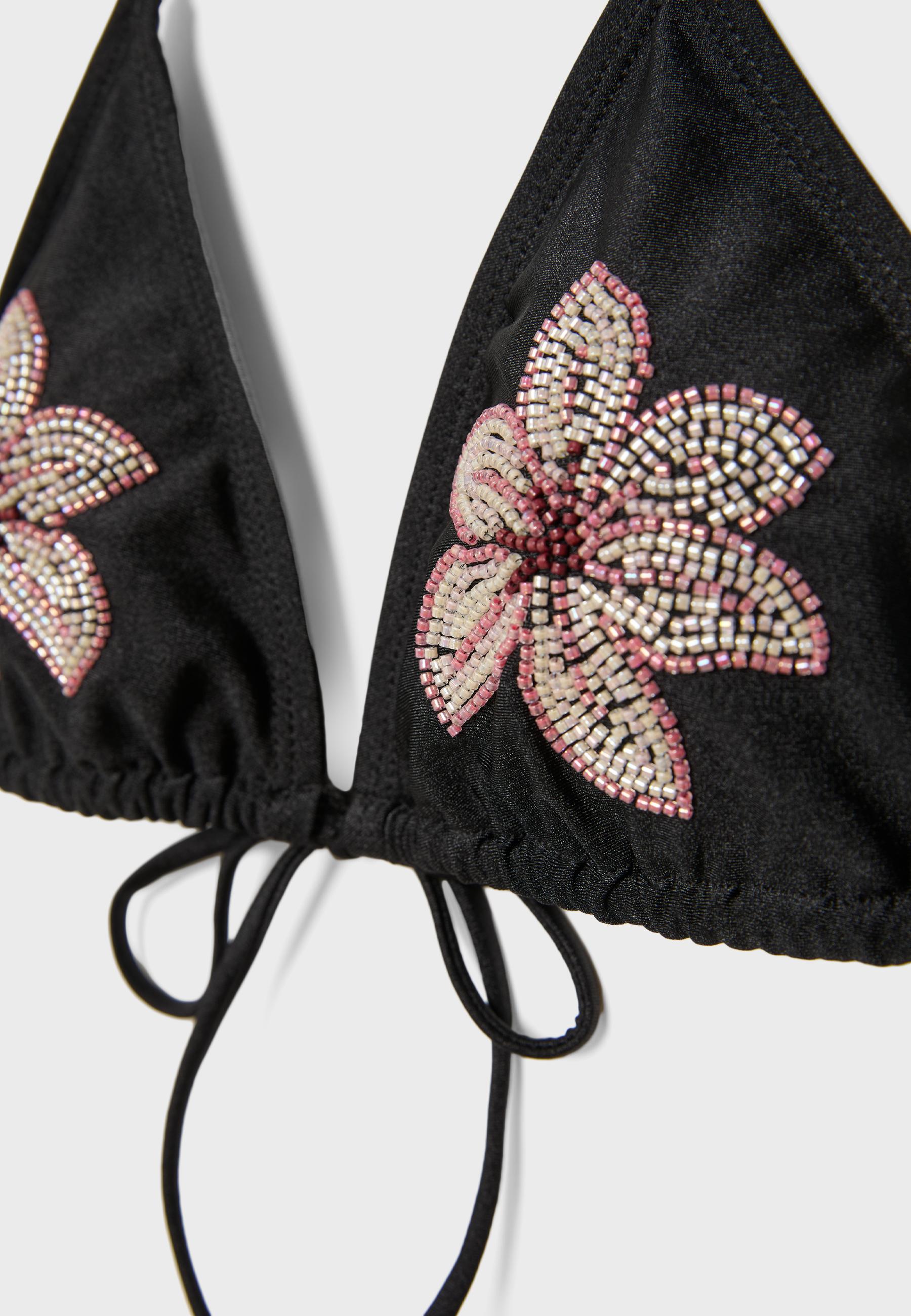 EMBROIDERED FLOWER TRIANGLE BIKINI TOP — Black