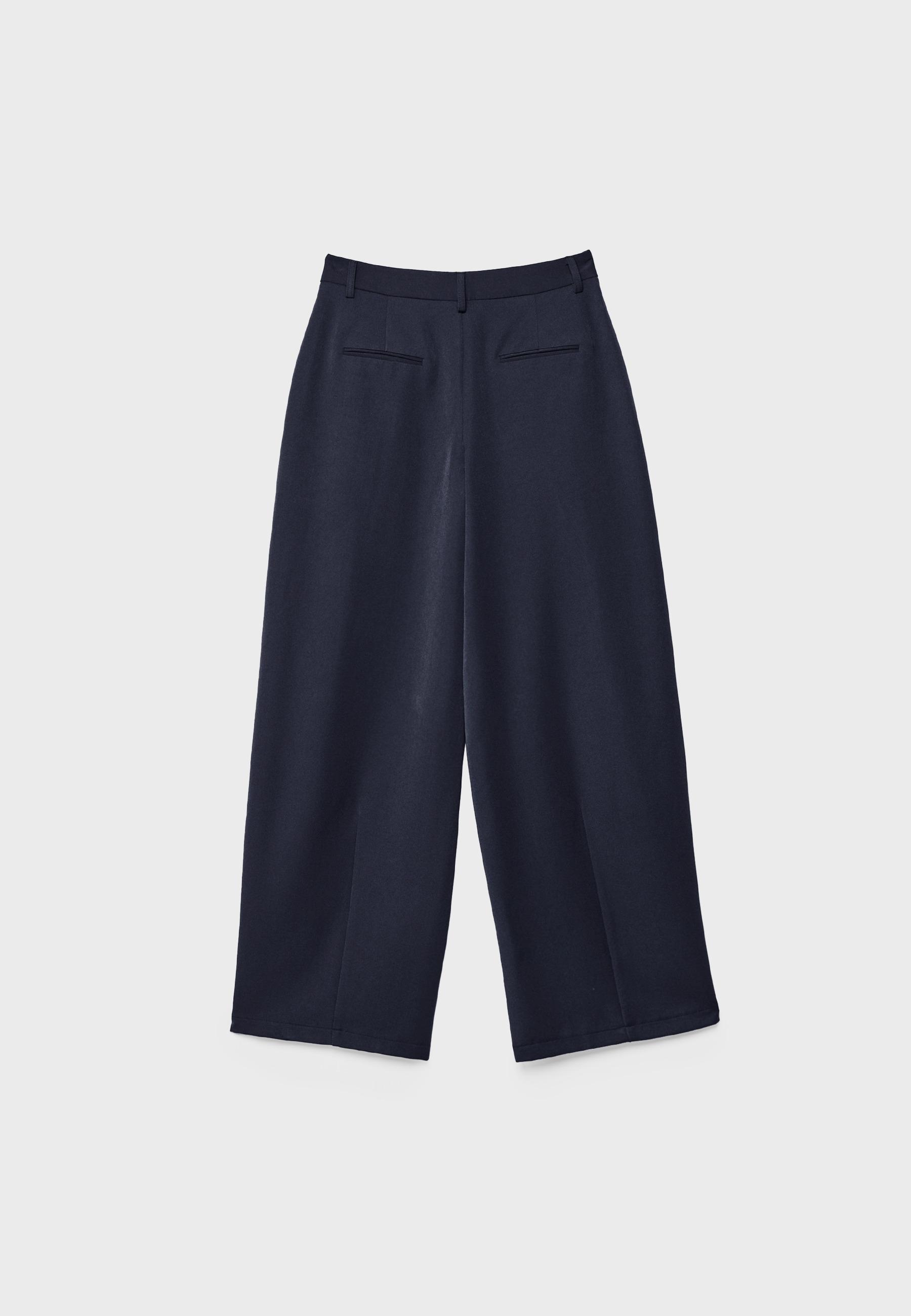 Barrel smart trousers with darts — Navy blue