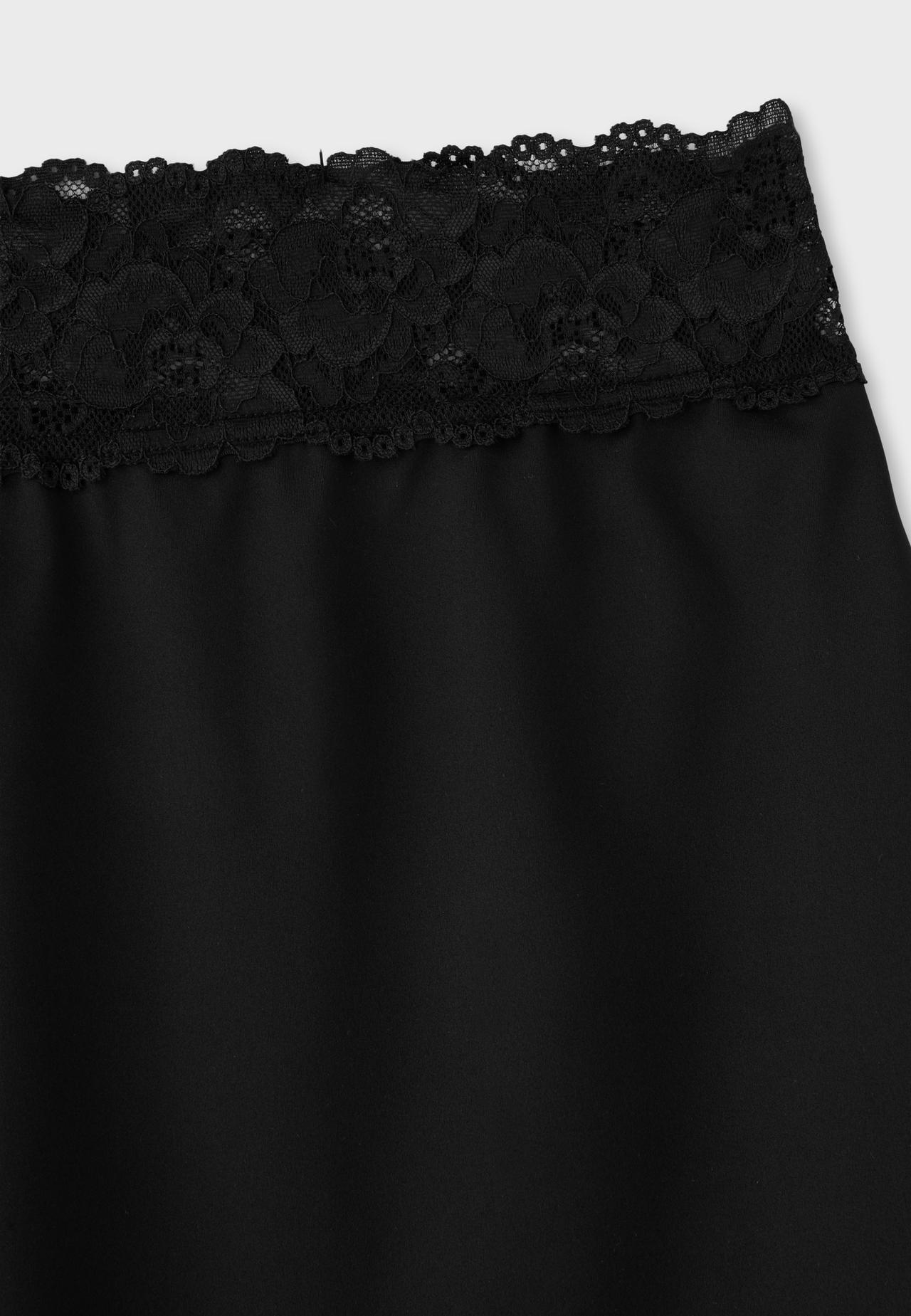 Midi skirt with lace waistband — Black