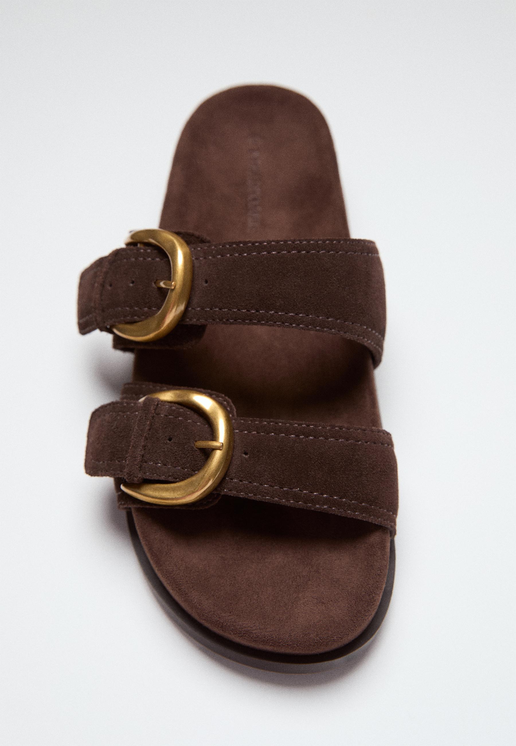 Flat leather buckle sandals — BROWN