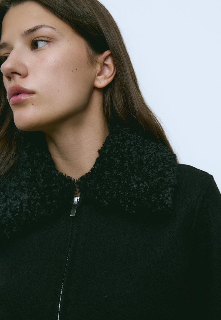 cazadora detalle efecto pelo