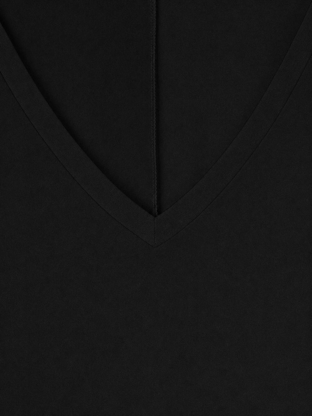 V-neck long Japanese sleeve T-shirt — Black