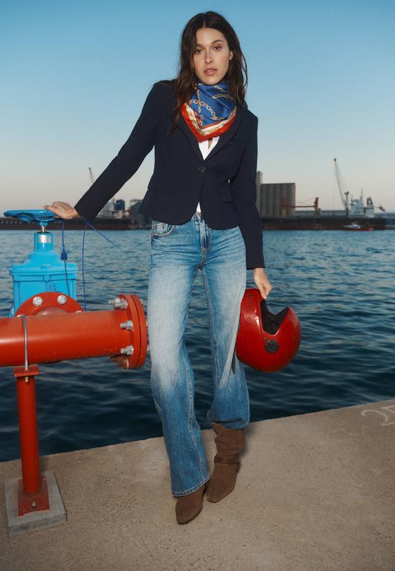 d91-jeans-mit-tiefem-weitem-bein