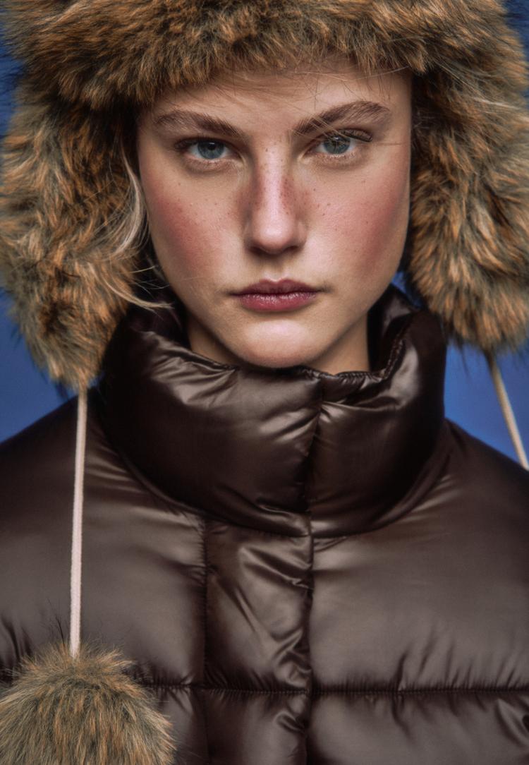 cazadora acolchada efecto satinado