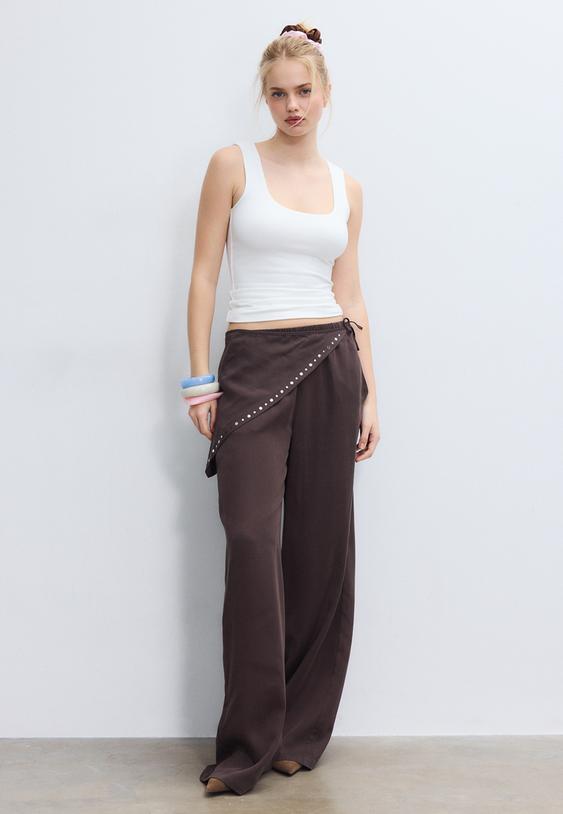 canotta in poliammide con spalline larghe