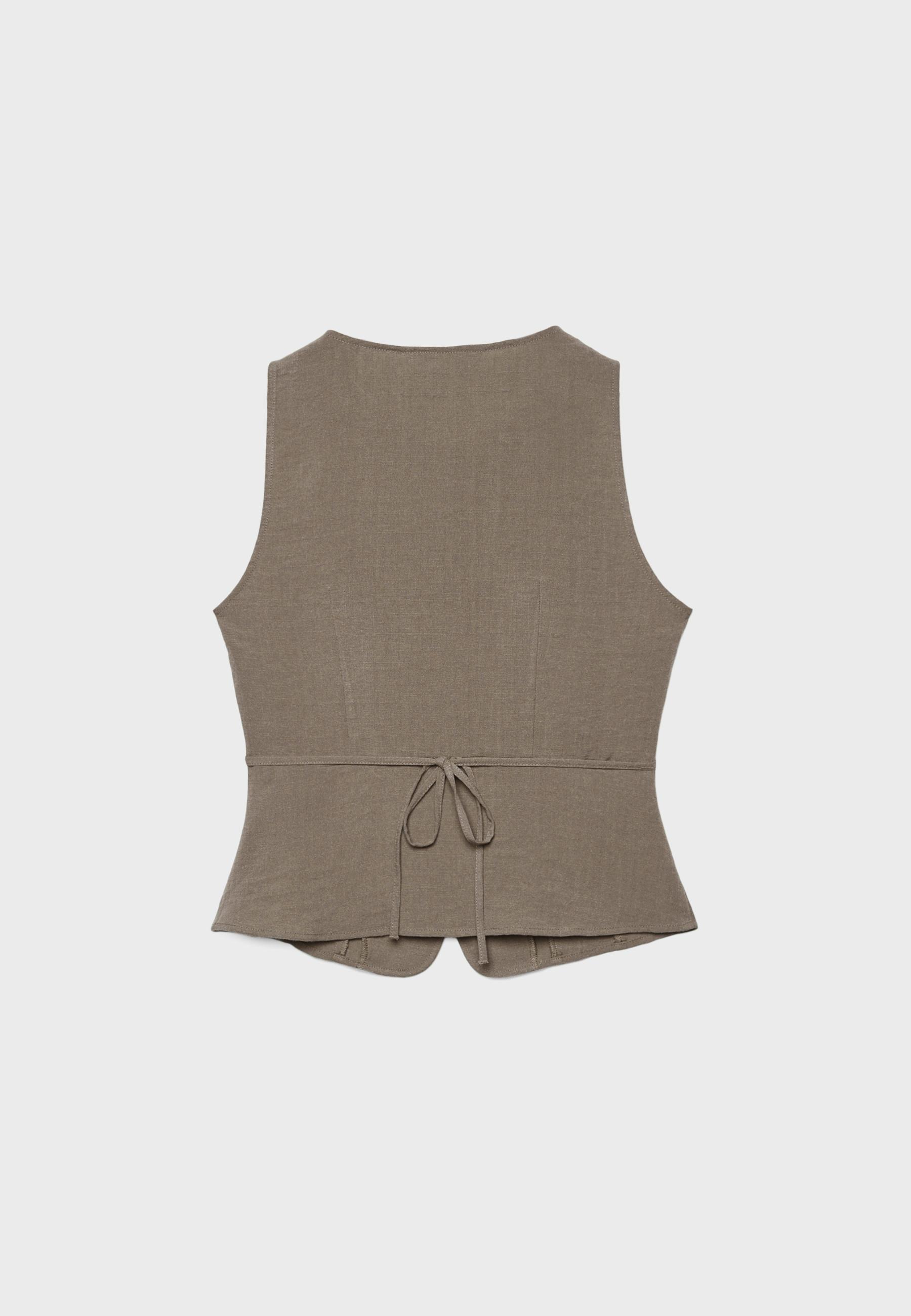 Buttoned waistcoat — Brown