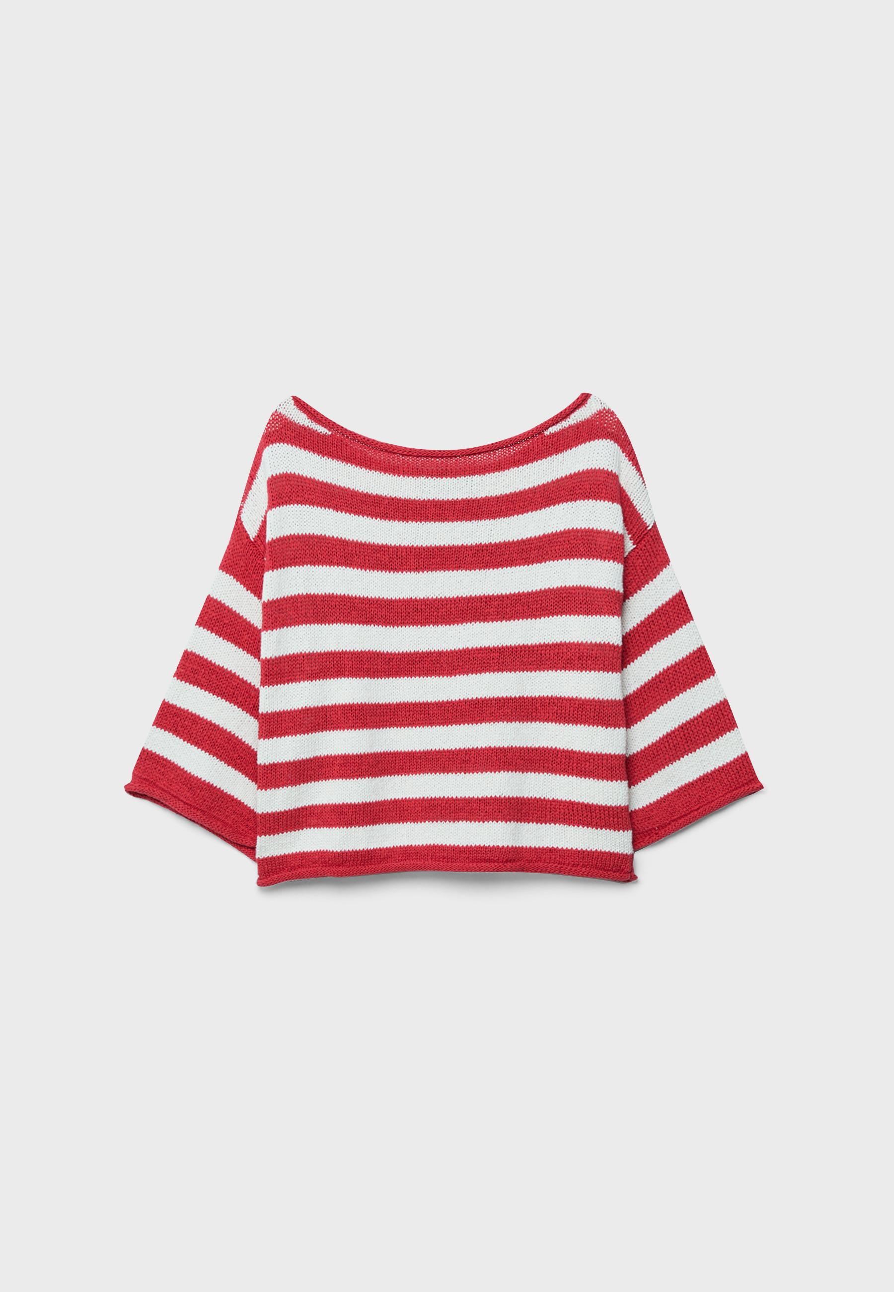 Boat neck knit sweater — Red