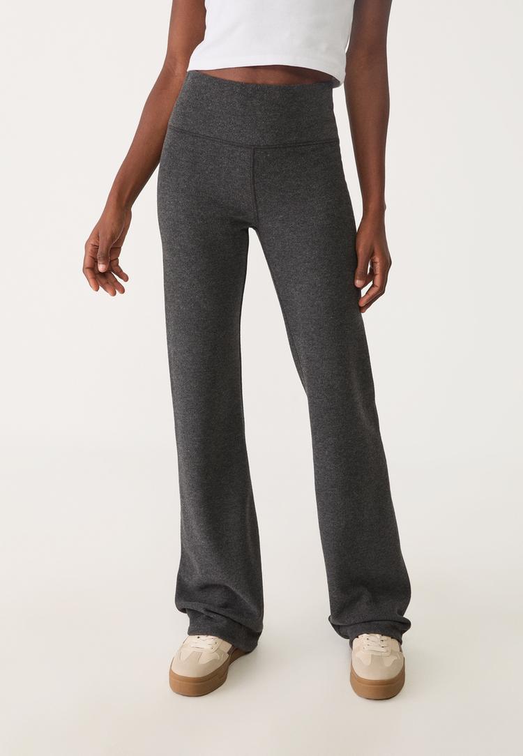 pantalon flare punto