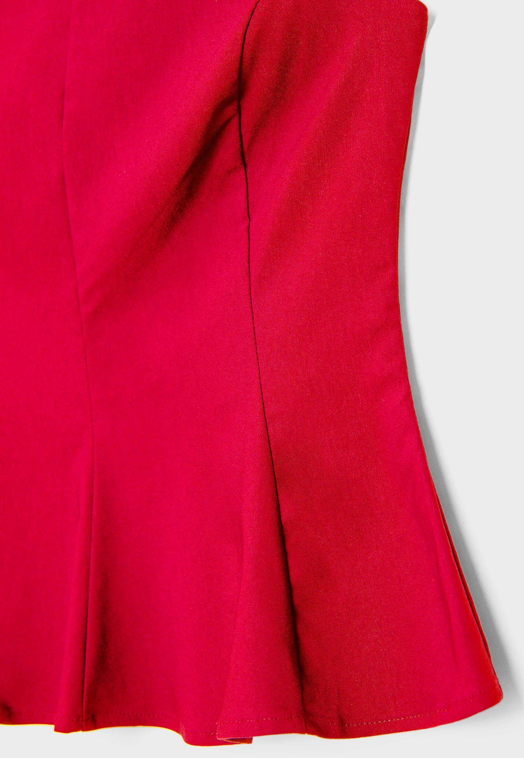 Sleeveless peplum top — Red
