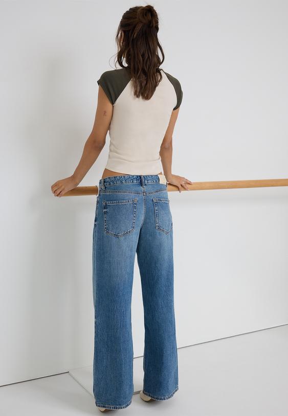 Stradivarius D91 Low Wide-Leg Jeans Medium Denim Wash 12