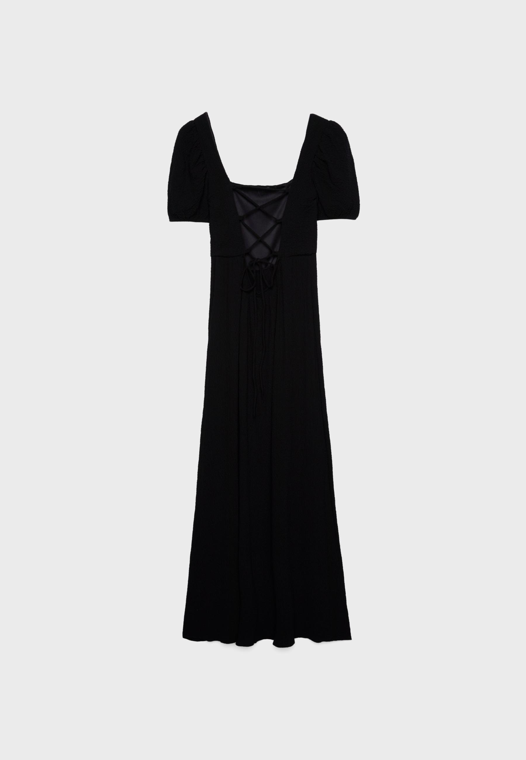 Loose-fitting maxi dress with criss-cross back — Black