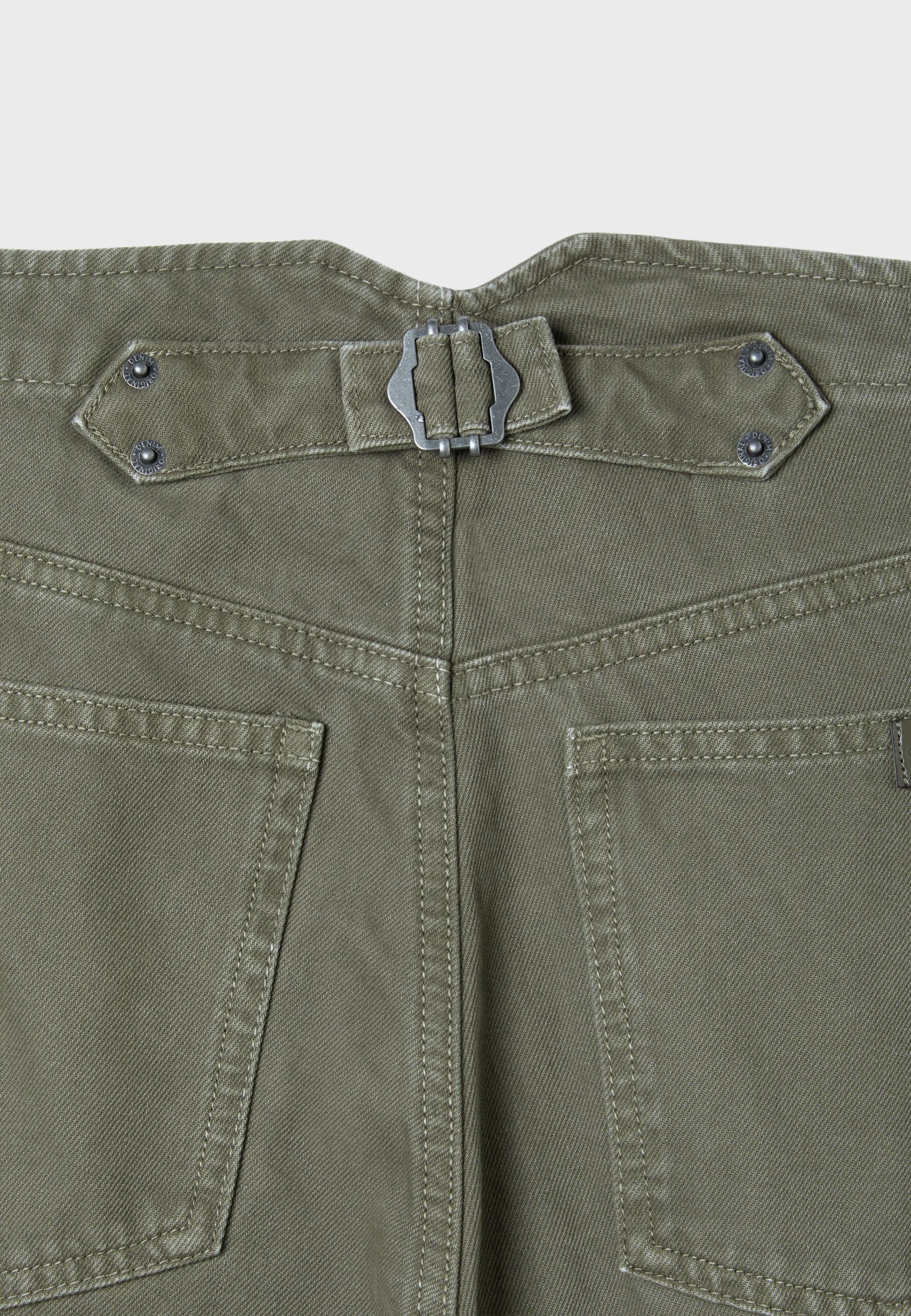 Stradivarius Ayarlanabilir belli barrel jean görsel 5