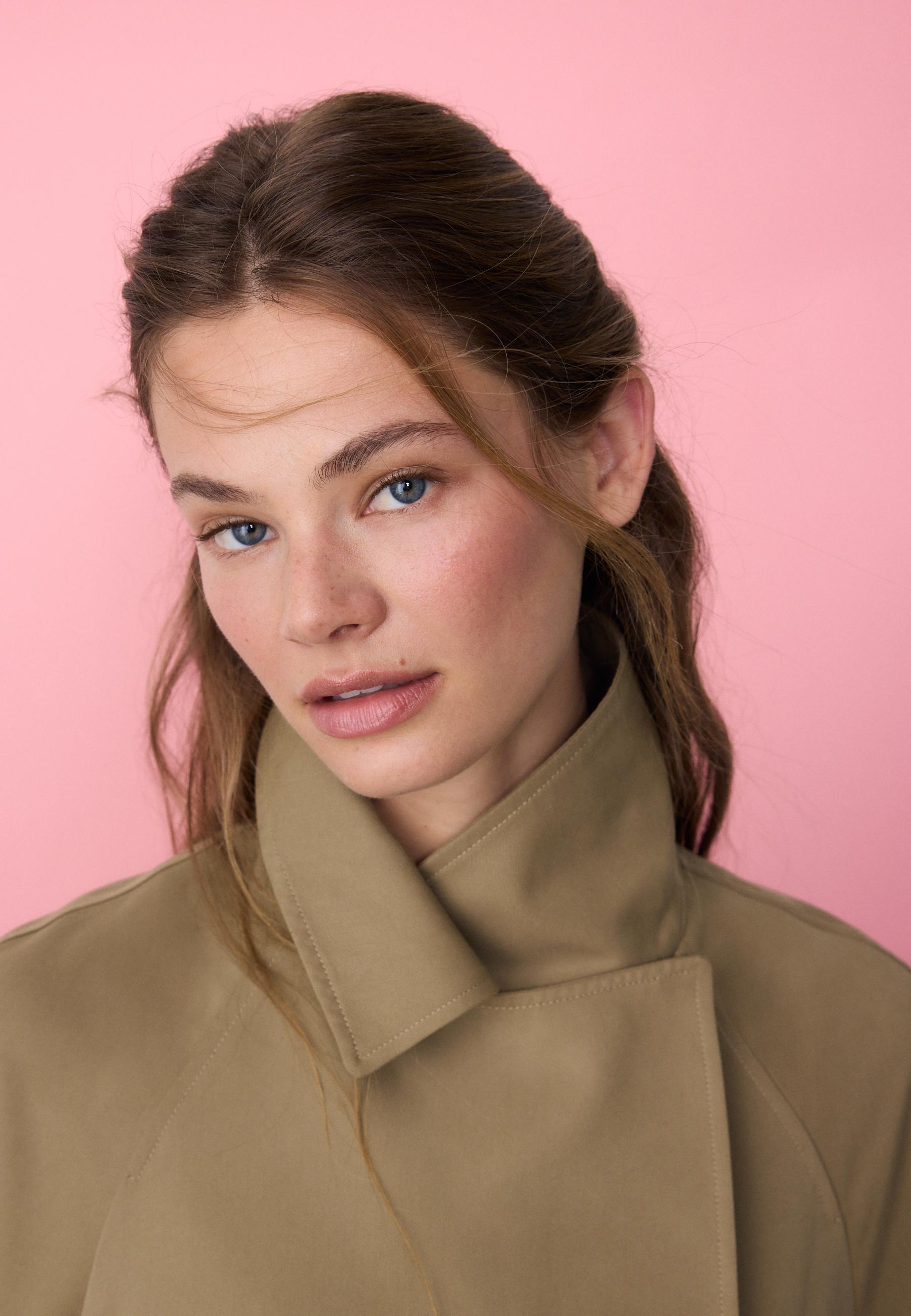 Short flowing trench coat with belt — Khaki