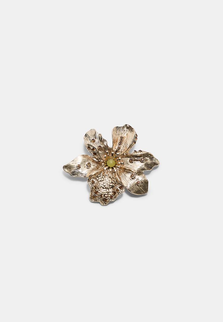 floral brooch