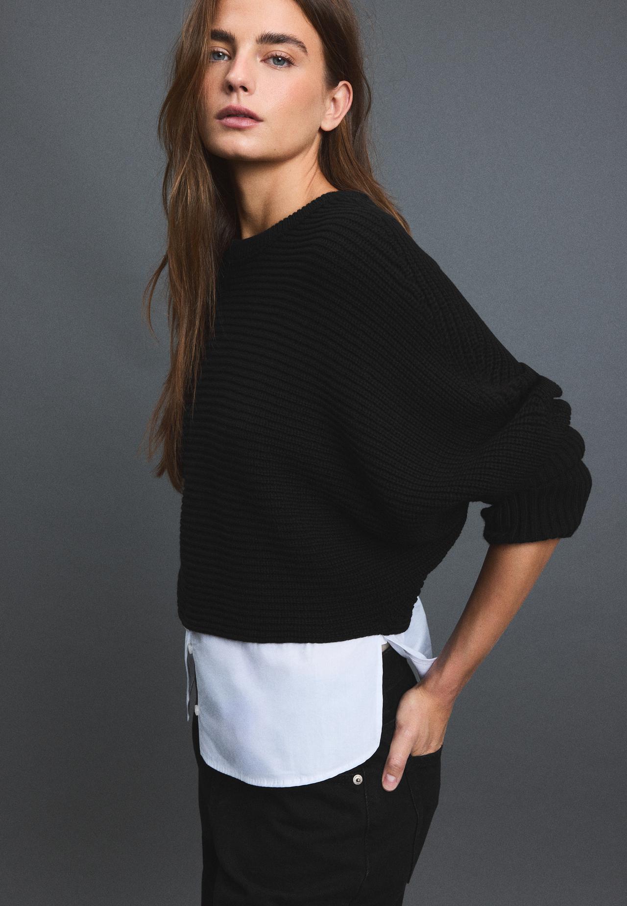 Mixed-fabric batwing sleeve knit jumper — Black