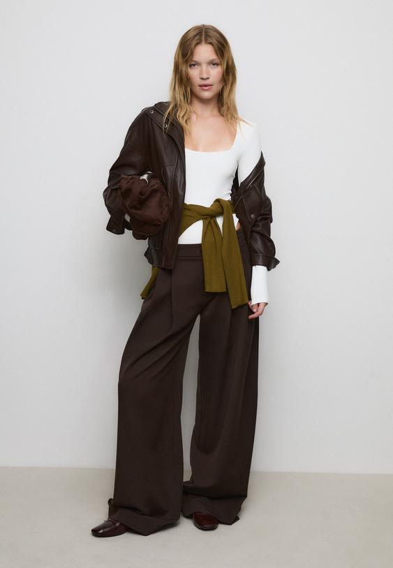 body poliamida escote cuadrado