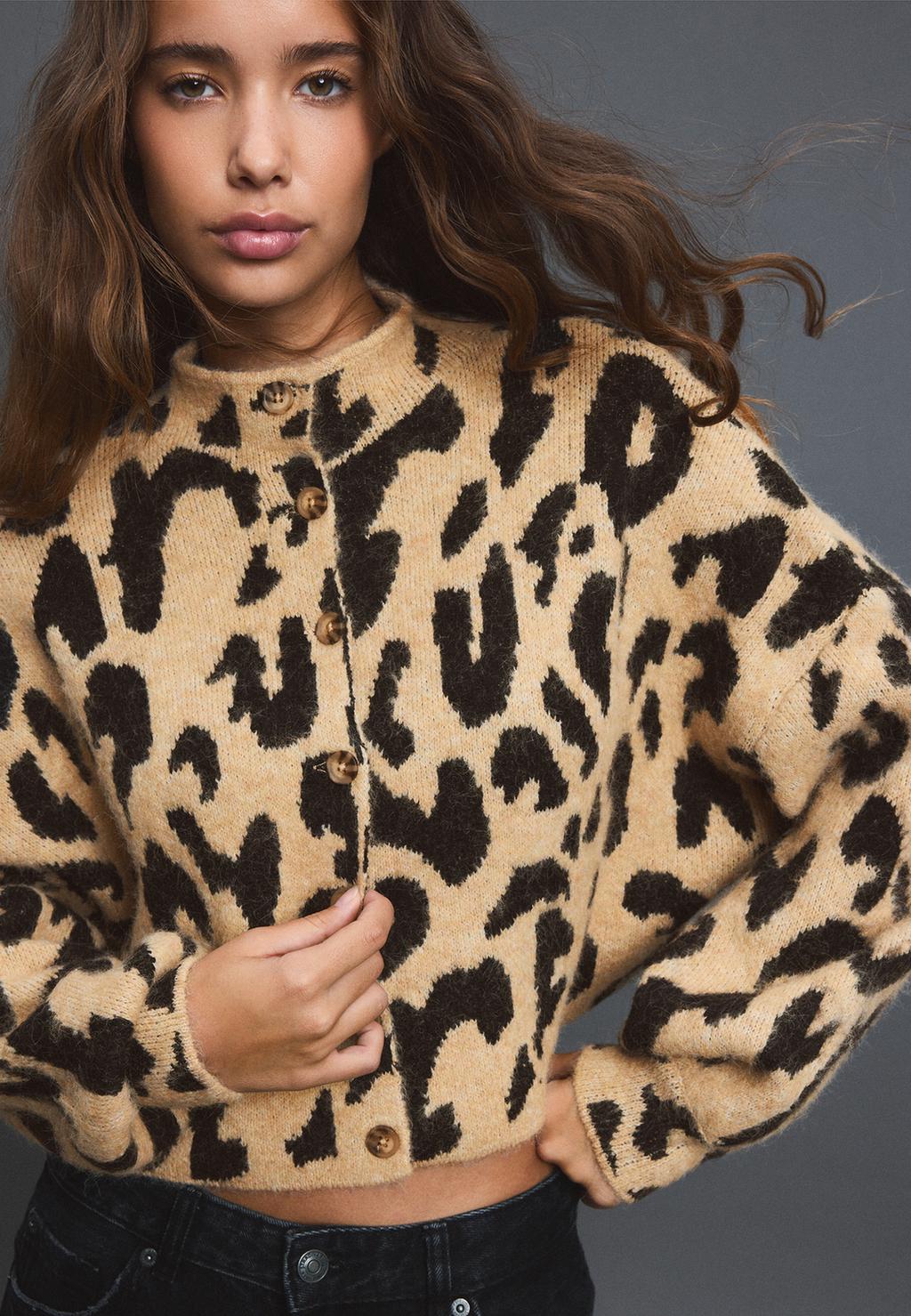 Stradivarius Leopard knit cardigan