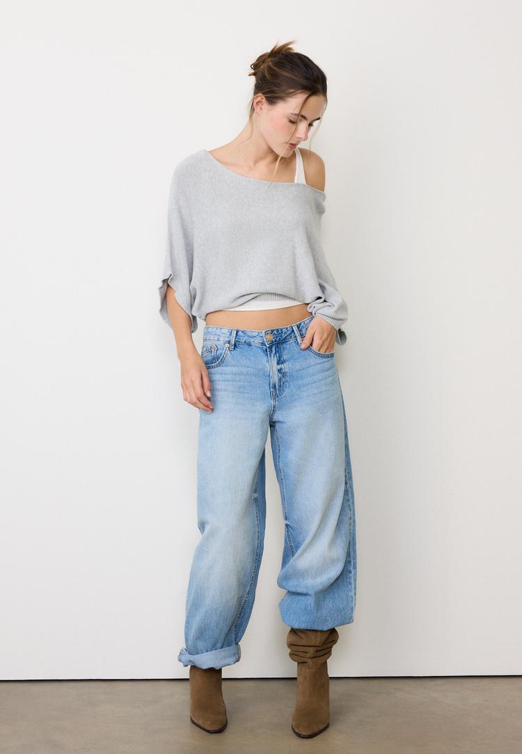 Stradivarius Πλεκτό Πουλόβερ Με Λαιμόκοψη Χαμόγελο Και Επικάλυψη Γκρι Μελανζέ M