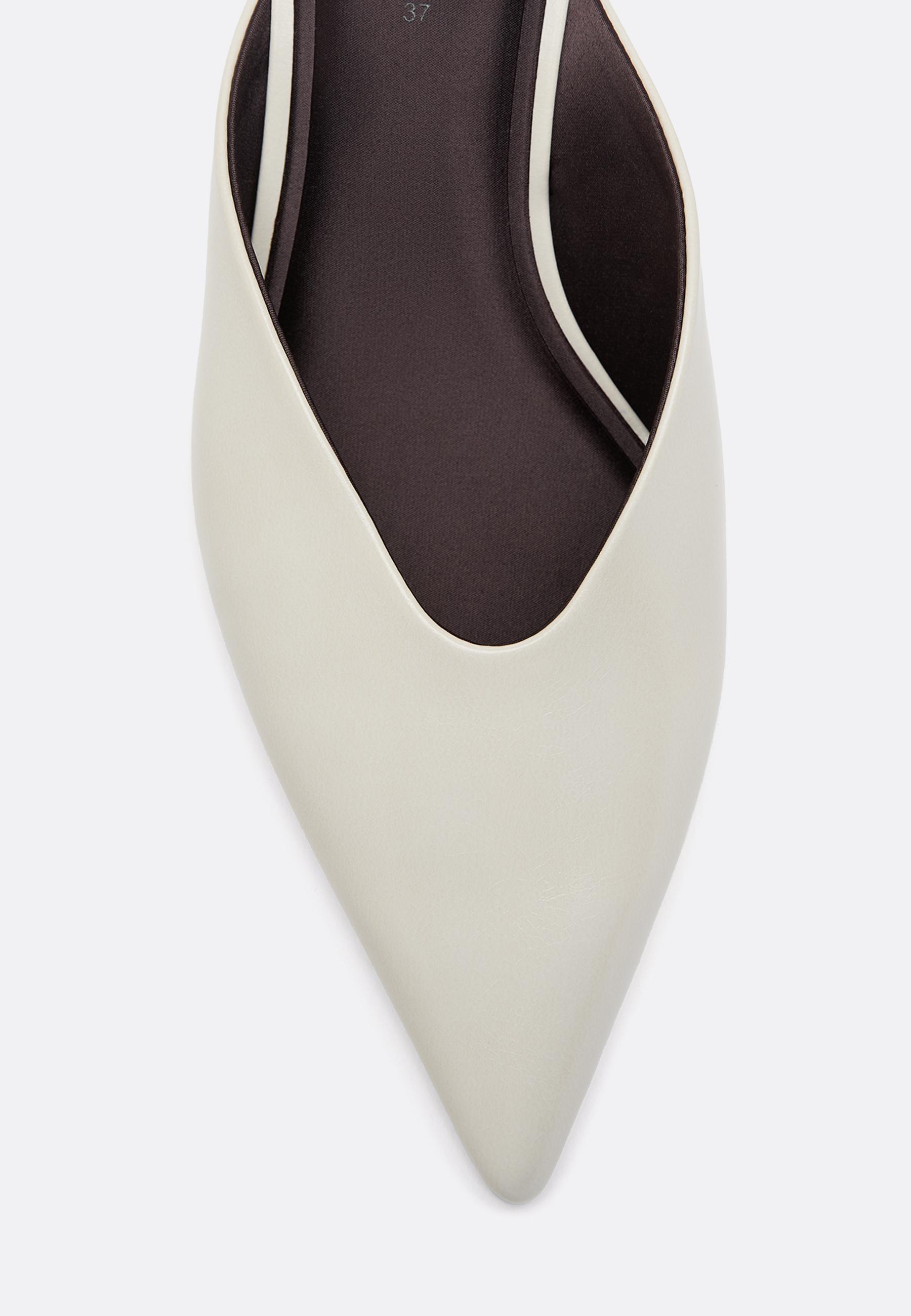 Leather effect wedge mules — ECRU