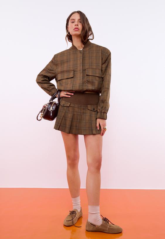 bomberjacke-mit-karomuster