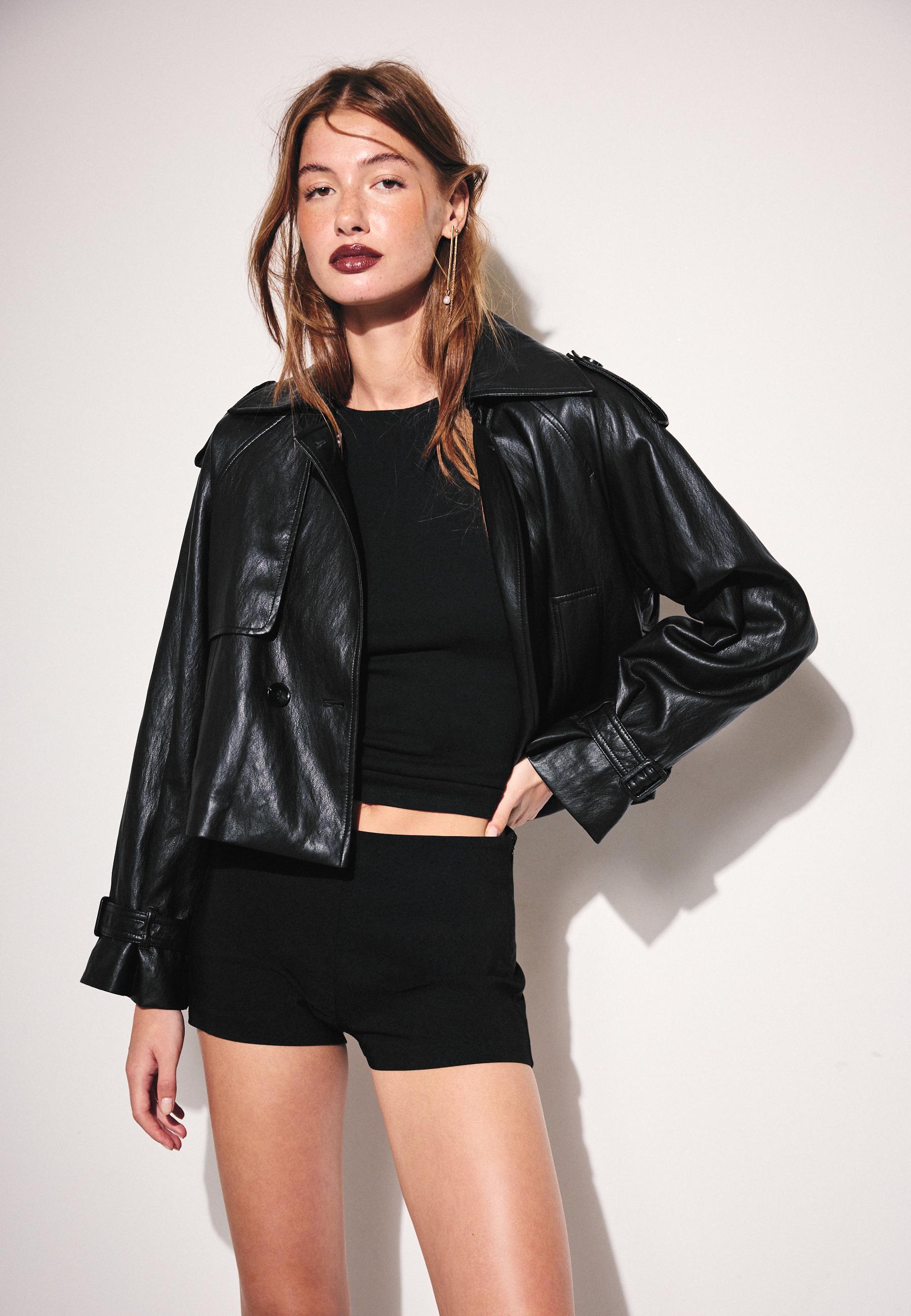 Leather-effect cropped trench coat — Black