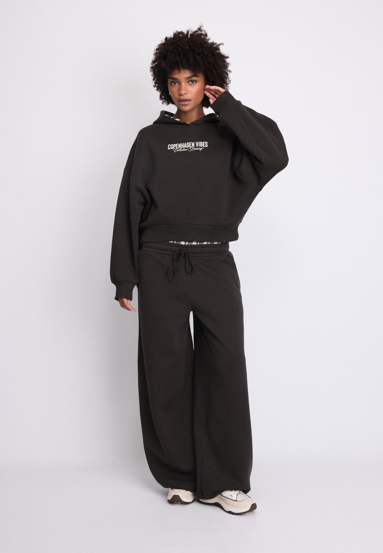 Boxer-detail jogger trousers — Brown