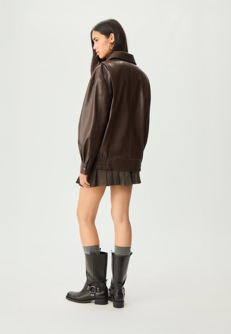 cazadora oversize efecto piel