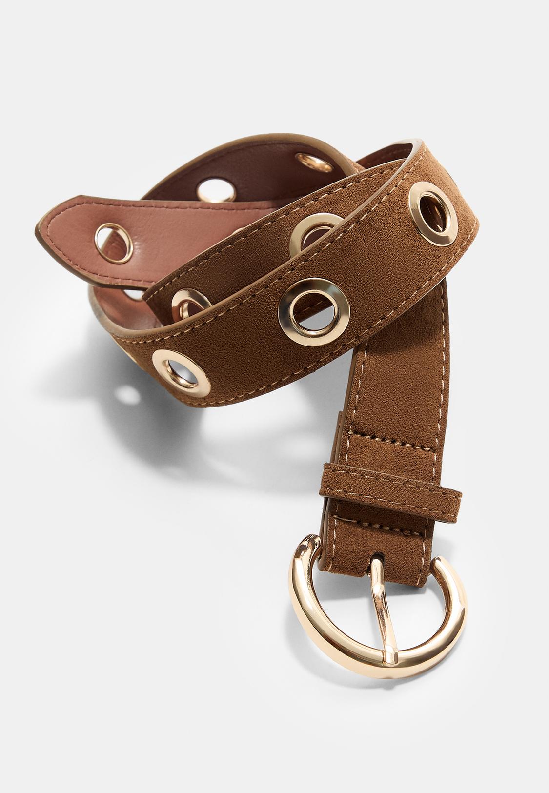 Belt with metallic eyelets