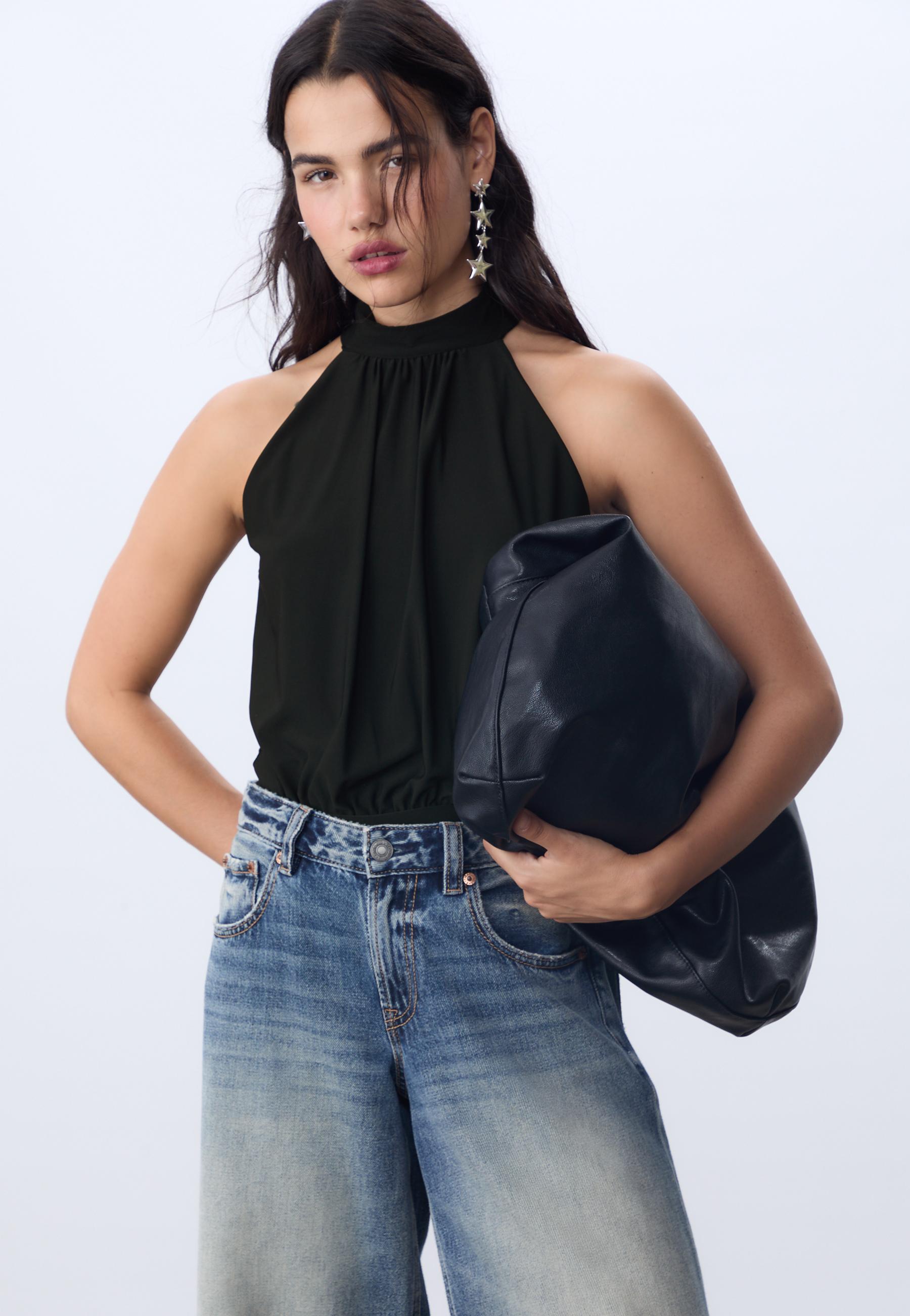 Body encolure américaine bouffant - T-shirts femme | Stradivarius France