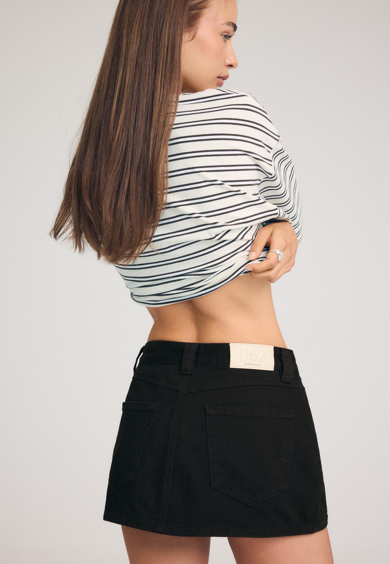 D62 denim skort — Black