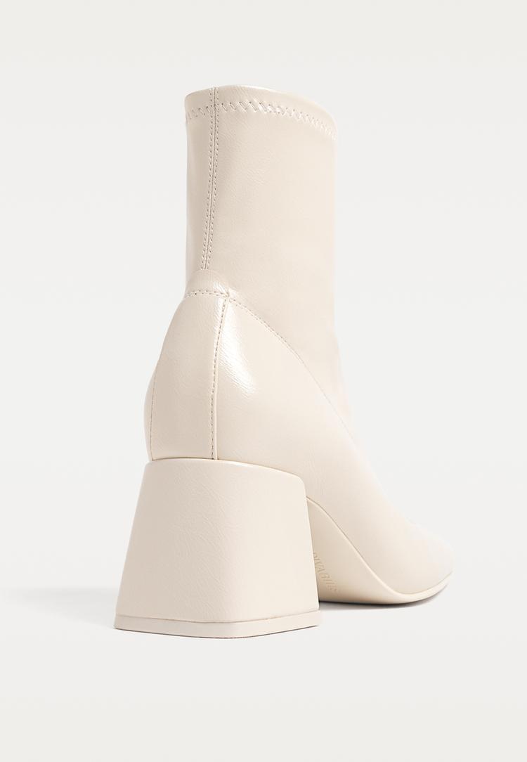 kaln topuklu rugan bot