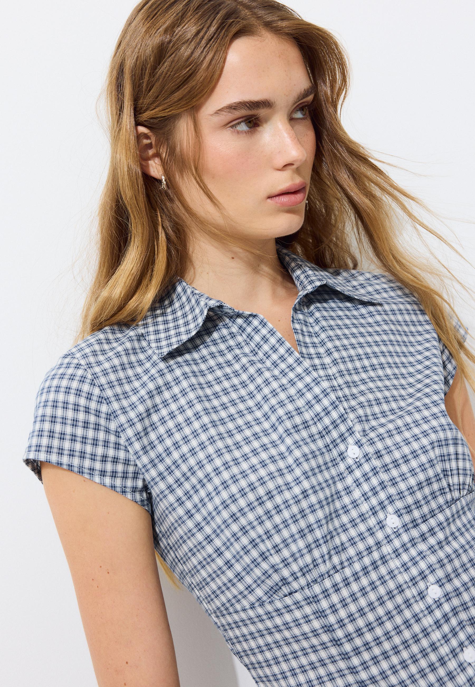 Short sleeve under-bust seam shirt — Navy blue