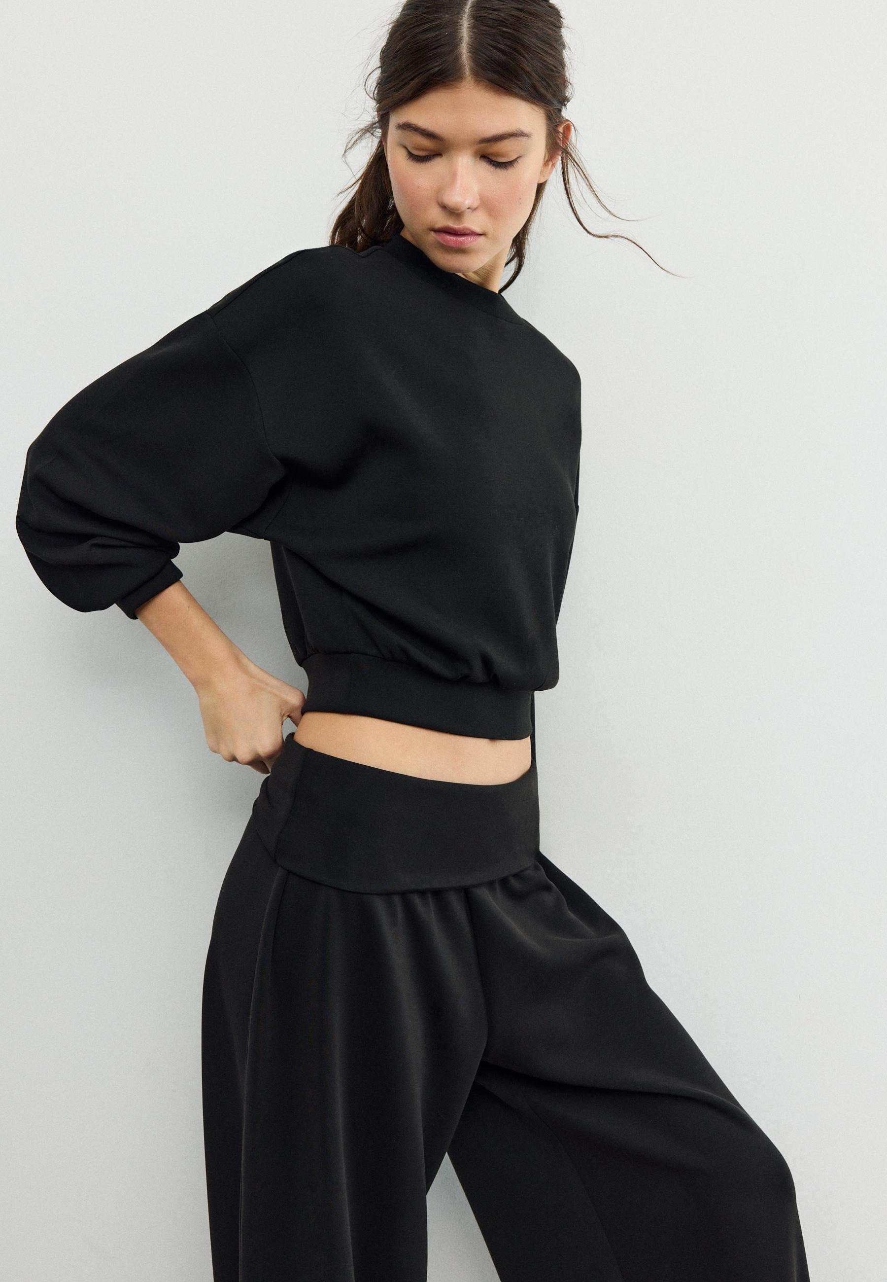 Soft-touch batwing sleeve sweatshirt — Black