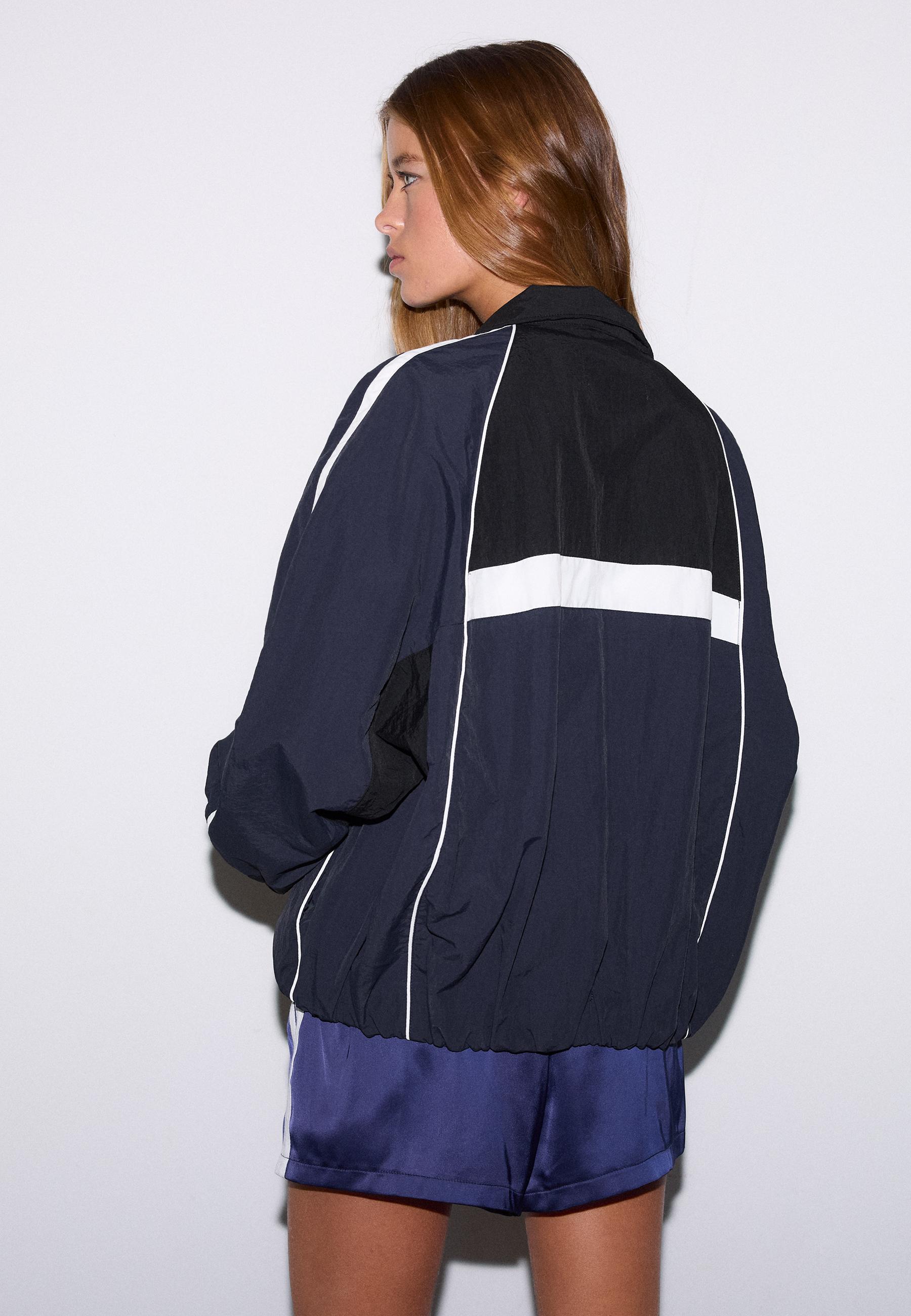 Technical windbreaker jacket — Navy blue