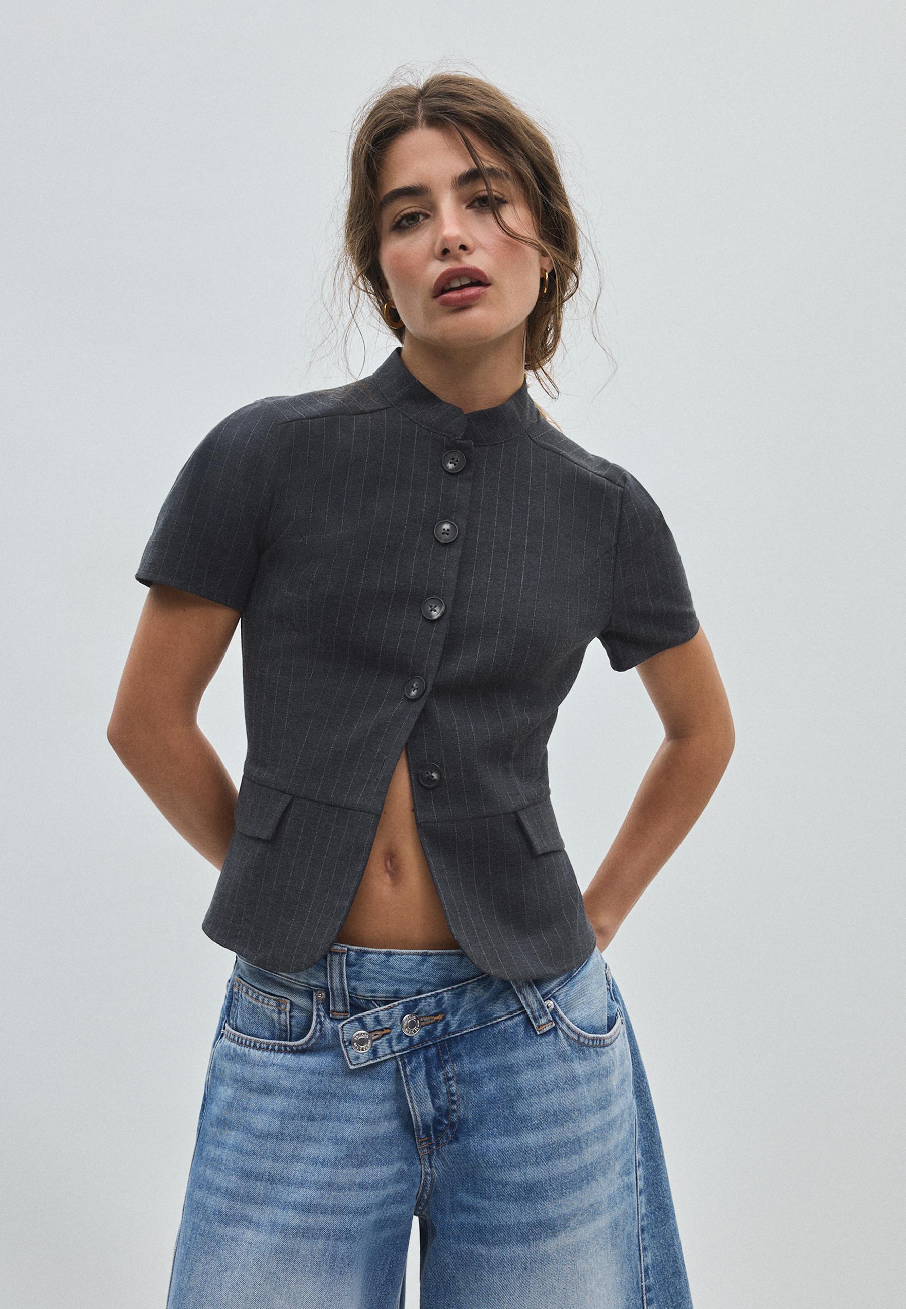 Fitted short sleeve shirt — Dark grey