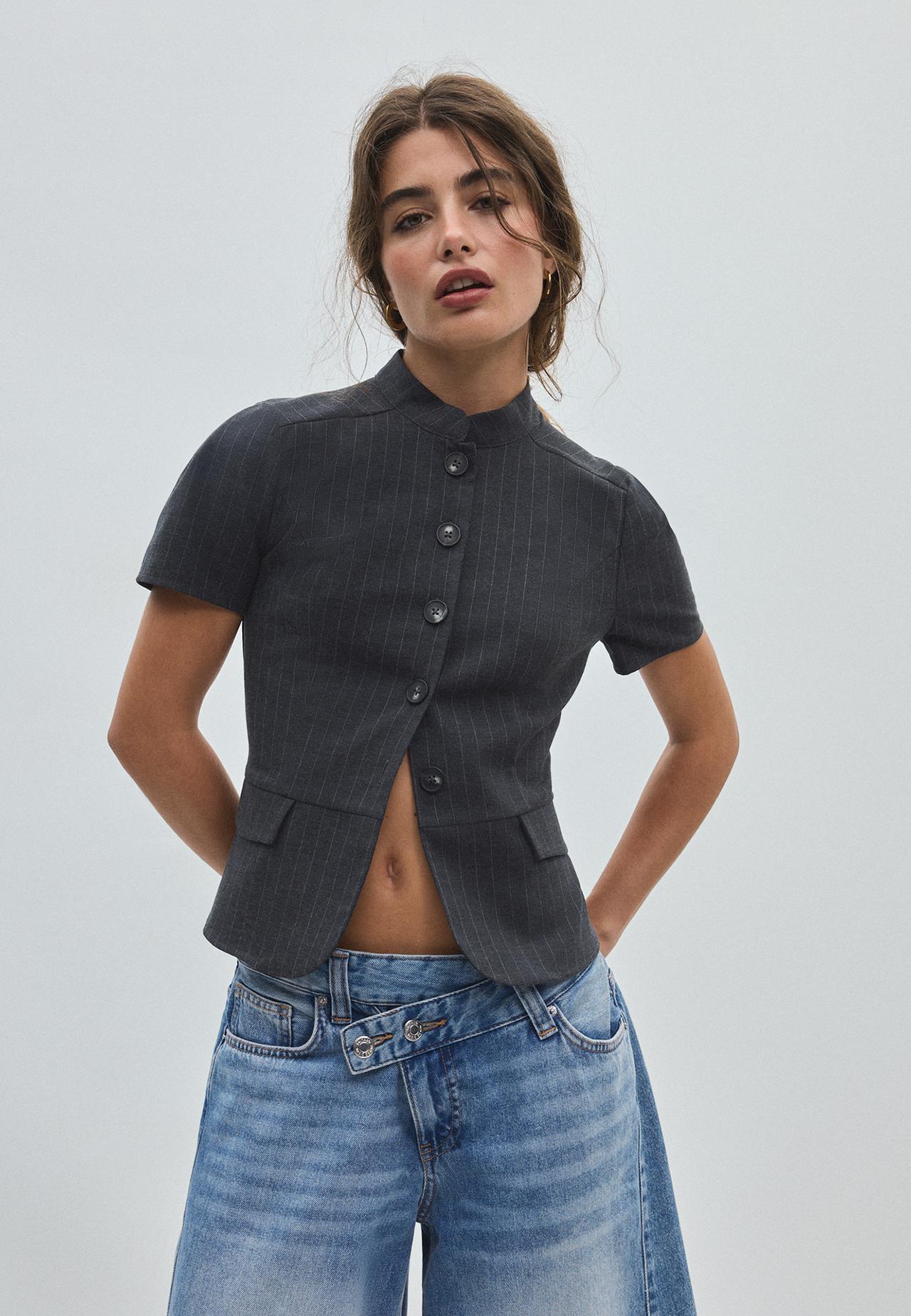 Fitted short sleeve shirt — Dark grey