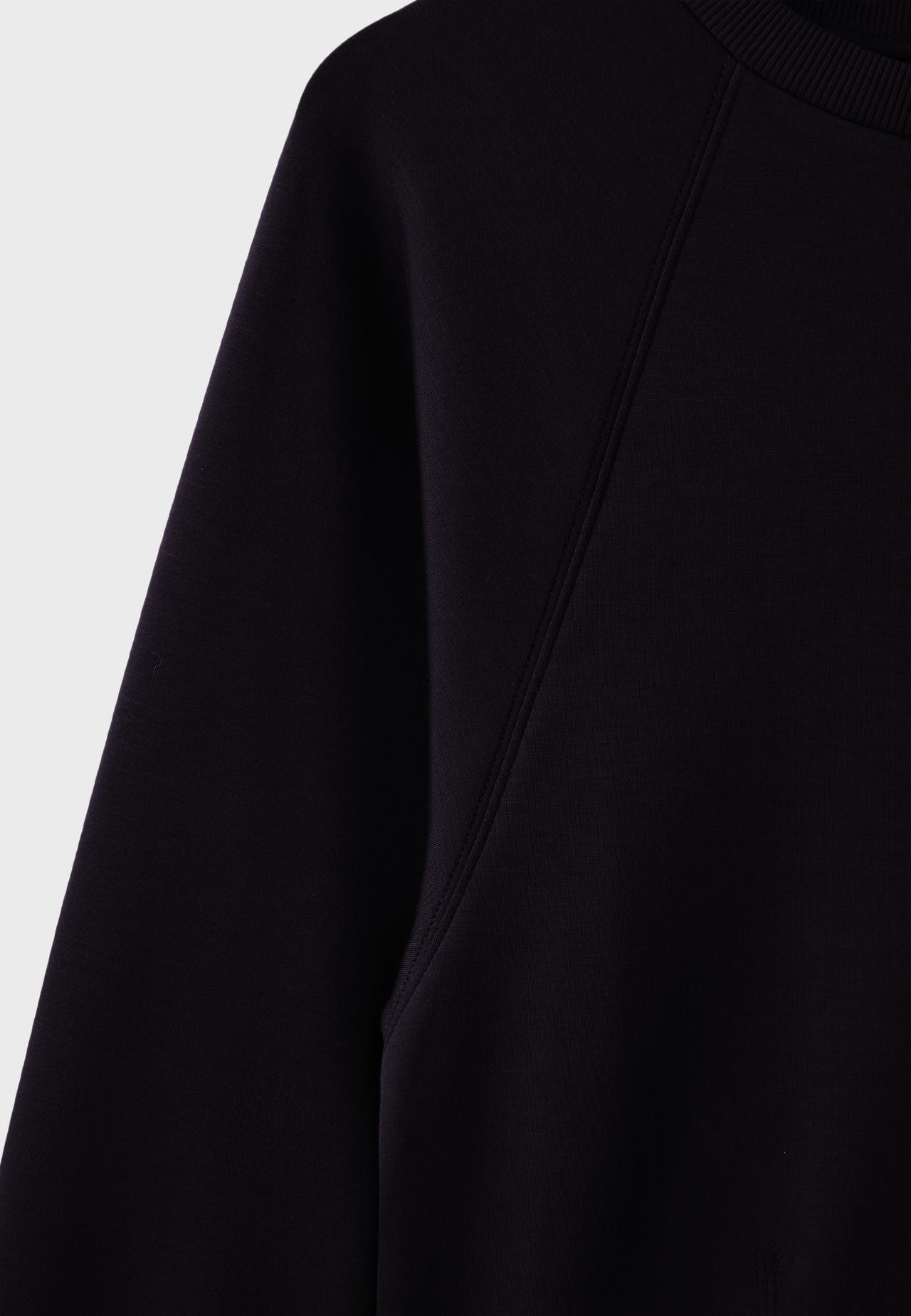 Soft-touch sweatshirt with fitted waist — Black