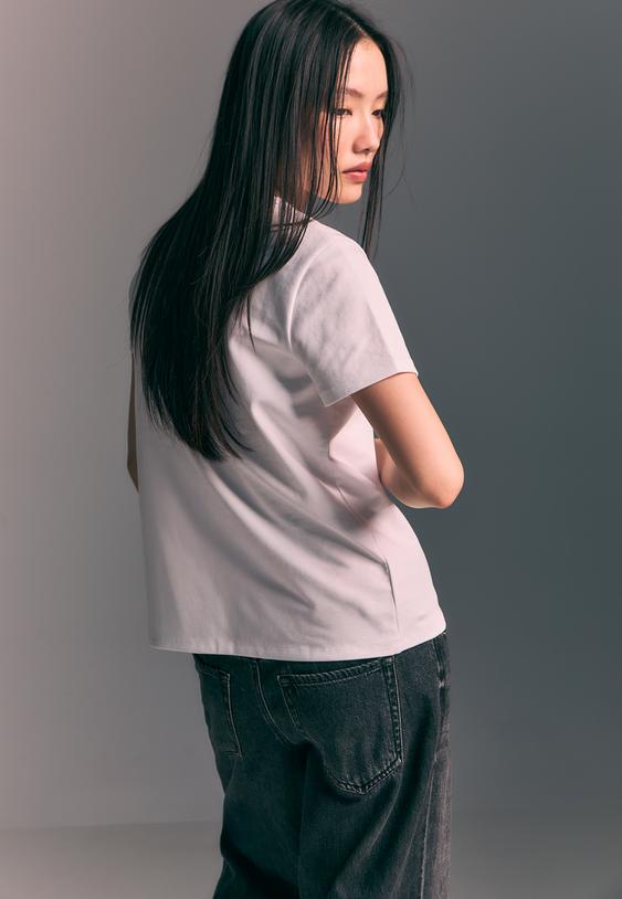 camiseta basica regular tacto suave